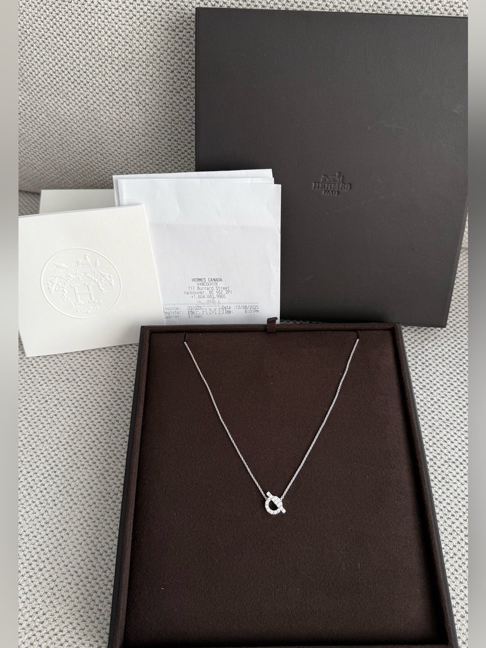 Authentic Hermes Finesse pendant Diamond Necklace - Picture 4 of 11